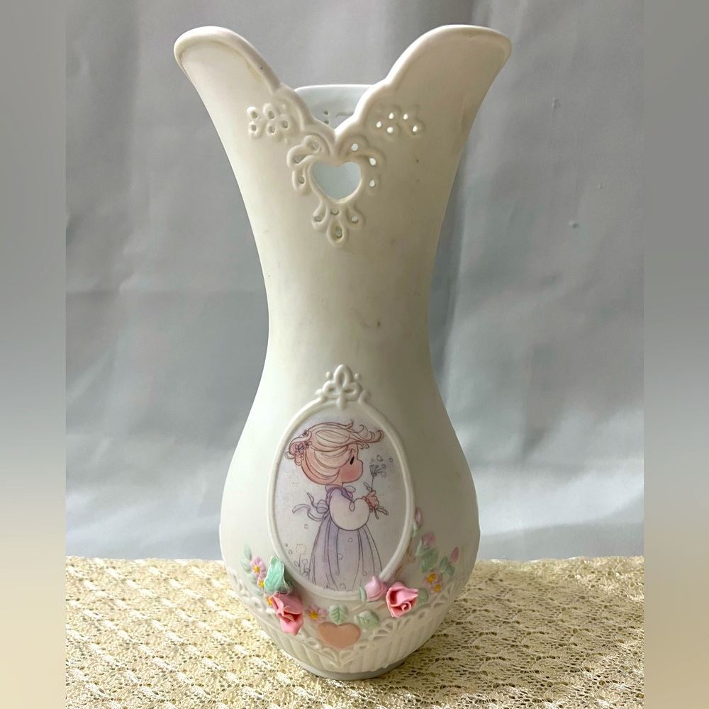 Enesco 1993 Precious Moments Little Girl With Dandelion vase